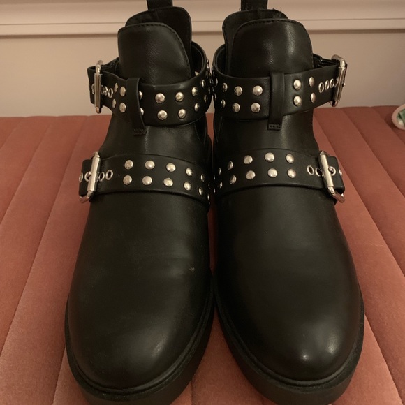 H&M Divided ankle boots - Picture 1 of 3
